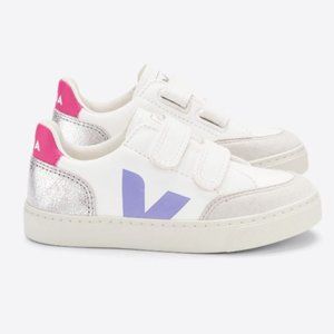 Veja Kids V-12 Sneakers - NIB - Size US 7/EU 23